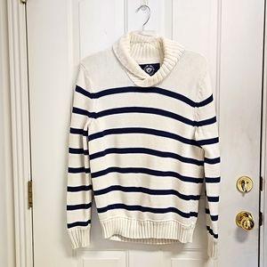 American Eagle Fisherman Sweater